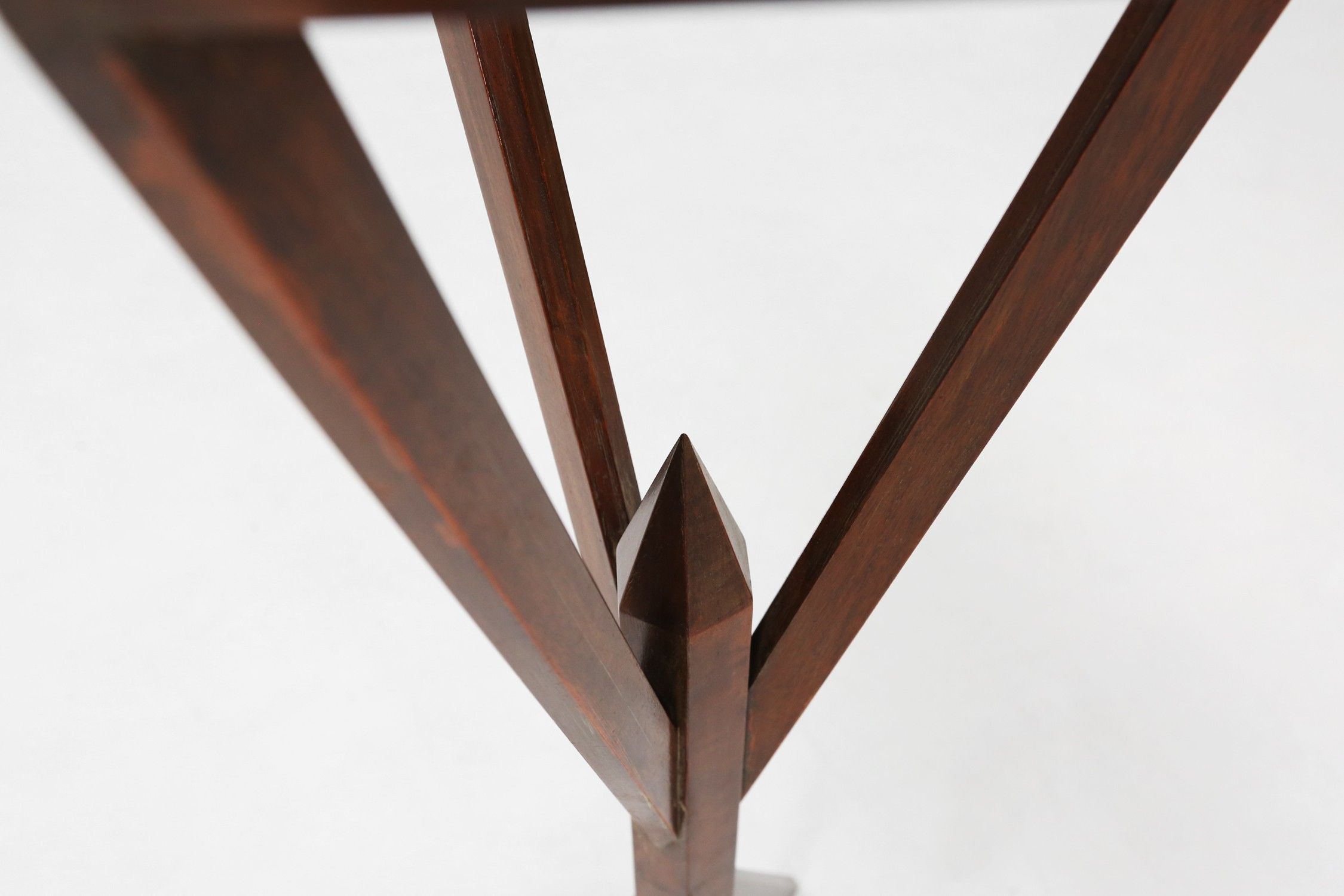 Elegant French Art Deco console in wood from the 1930sthumbnail